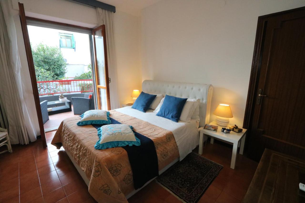 Bari Suite Apartment Barone 12 Free Parking Экстерьер фото